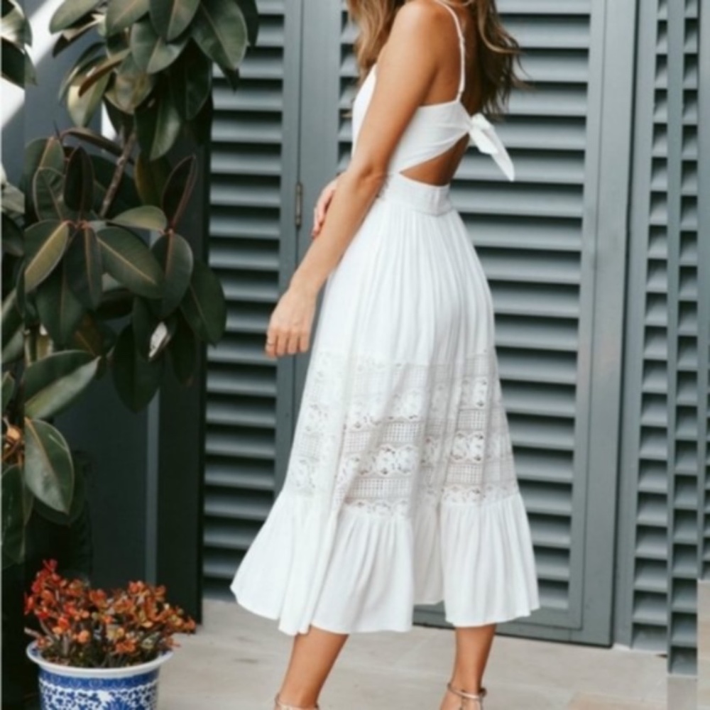 Bohemian White lace button up cami open back ruffle dress - Picture 4 of 6